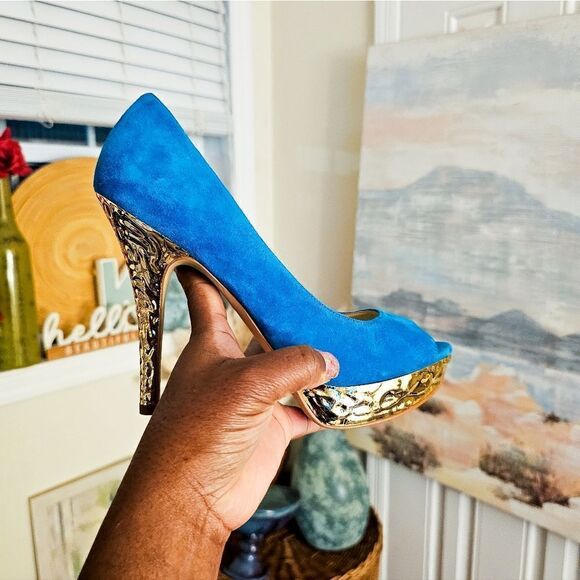 Enzo Angiolino Aqua Blue Suede Leather Sexy Peep Toe Pumps. - Picture 12 of 15
